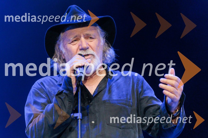  Rade Šerbedžija, igralec, glasbenikRade Šerbedžija: Moj klobuk ima 3 luknje, Ljubljana Festival