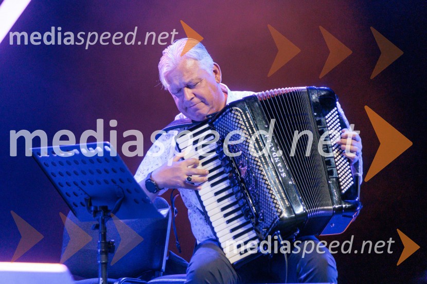  Marjan Krajna, Zapadni kolodvorRade Šerbedžija: Moj klobuk ima 3 luknje, Ljubljana Festival