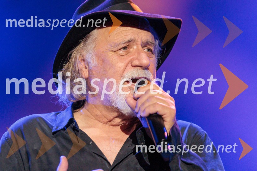  Rade Šerbedžija, igralec, glasbenikRade Šerbedžija: Moj klobuk ima 3 luknje, Ljubljana Festival