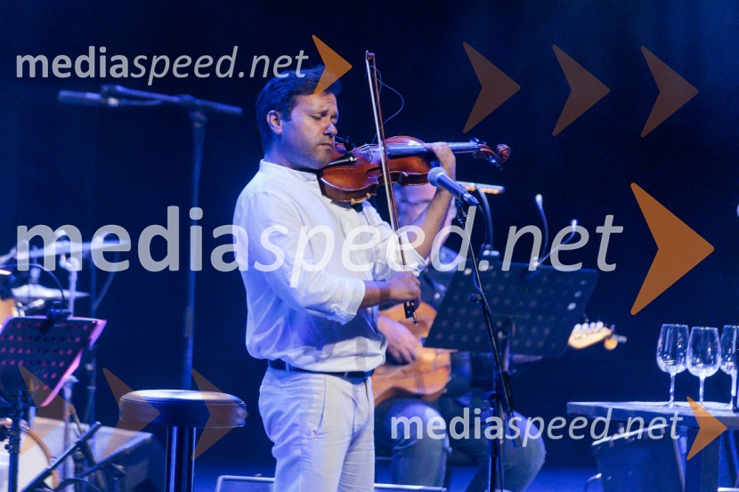  Antun Stašić, Zapadni kolodvorRade Šerbedžija: Moj klobuk ima 3 luknje, Ljubljana Festival