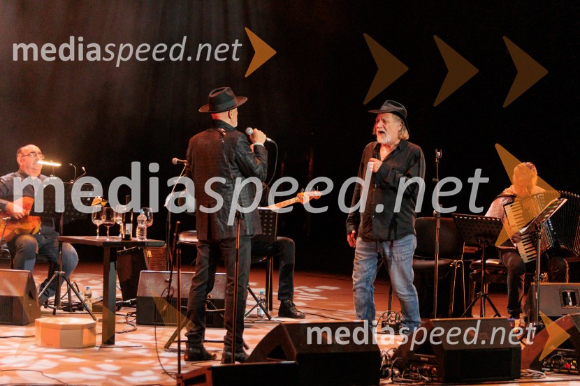  Vlado Kreslin, glasbenik;  Rade Šerbedžija, igralec, glasbenikRade Šerbedžija: Moj klobuk ima 3 luknje, Ljubljana Festival