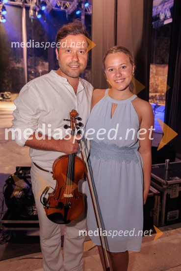  Antun Stašić, Zapadni kolodvor;  ... Rade Šerbedžija: Moj klobuk ima 3 luknje, Ljubljana Festival