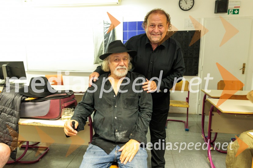  Rade Šerbedžija, igralec, glasbenik;  Darko  Brlek, direktor in umetniški vodja, Festival LjubljanaRade Šerbedžija: Moj klobuk ima 3 luknje, Ljubljana Festival