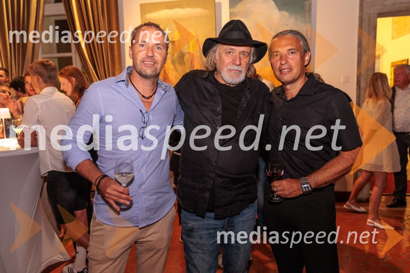  Jaka Dolenc, Libra premia, Zavarovalno posredniška družba d.o.o..;  Rade Šerbedžija, igralec, režiser in glasbenik;  Tadej Avsec, Libra premia, Zavarovalno posredniška družba d.o.o.Rade Šerbedžija: Moj klobuk ima 3 luknje, Ljubljana Festival