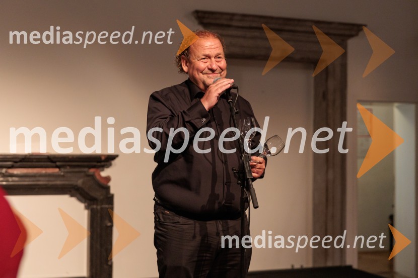  Darko  Brlek, direktor in umetniški vodja, Festival LjubljanaRade Šerbedžija: Moj klobuk ima 3 luknje, Ljubljana Festival