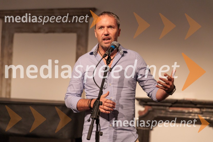  Jaka Dolenc, Libra premia, Zavarovalno posredniška družba d.o.o..Rade Šerbedžija: Moj klobuk ima 3 luknje, Ljubljana Festival