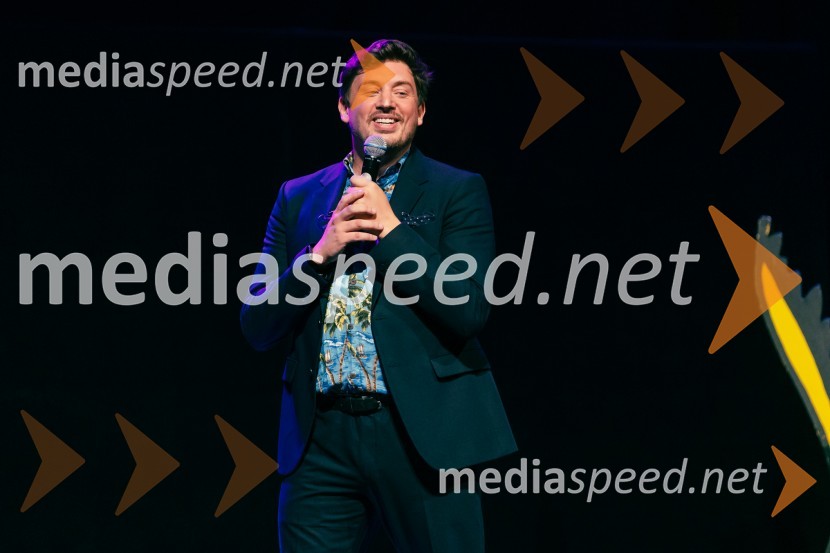  Tim Vodopivec, stand-up komikFestival Panč se je začel s slovenskim introm