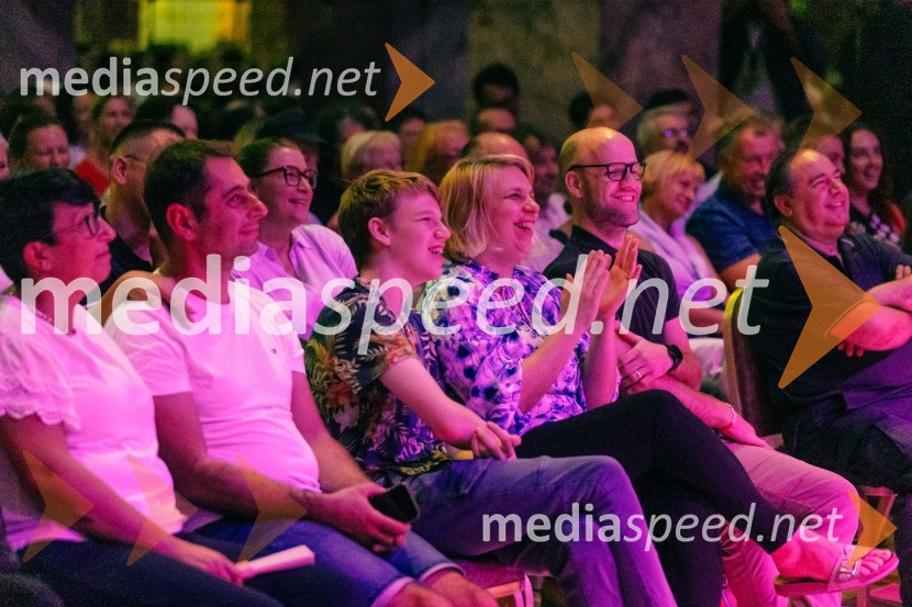 Festival Panč se je začel s slovenskim introm