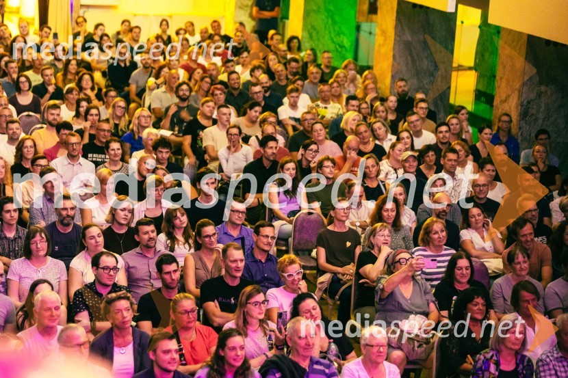 Festival Panč se je začel s slovenskim introm