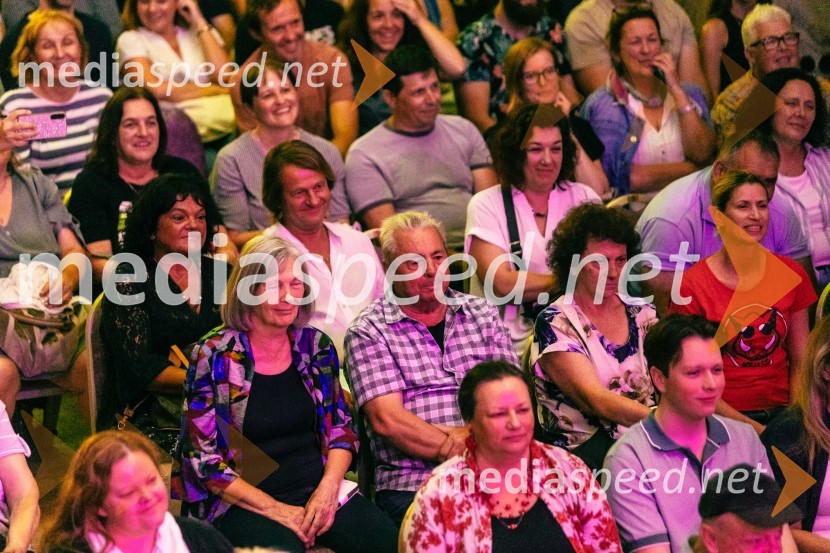 Festival Panč se je začel s slovenskim introm