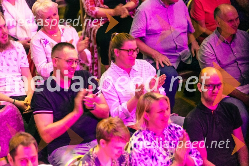 Festival Panč se je začel s slovenskim introm