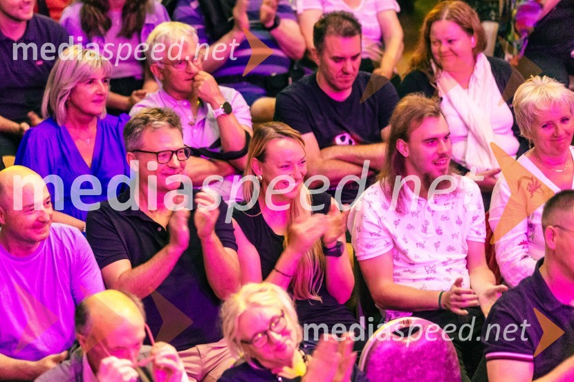 Festival Panč se je začel s slovenskim introm