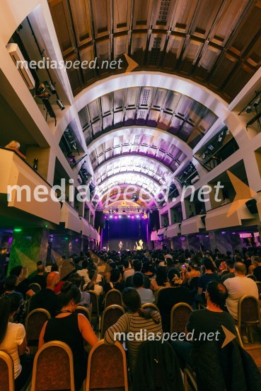 Festival Panč se je začel s slovenskim introm