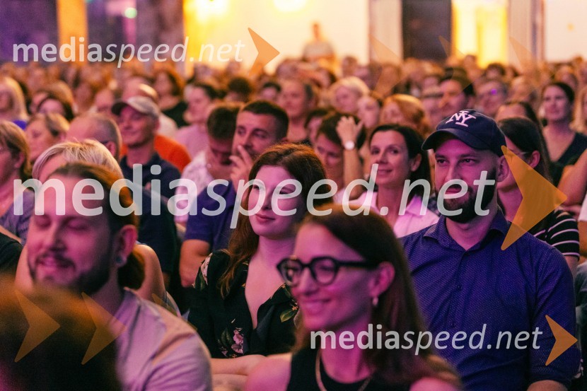 Festival Panč se je začel s slovenskim introm