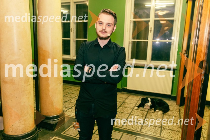  Jurij Kaluža, komikFestival Panč se je začel s slovenskim introm