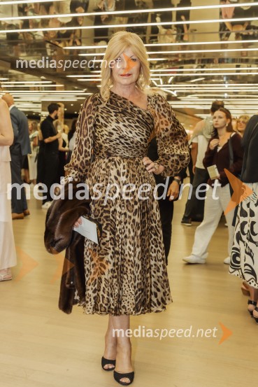  Darja Kuhar Kotnik, soustanoviteljica in podpredsednica Društva za zdravje narodaSvetlana Zaharova & Vadim Repin s prireditvijo Pas-De-Deux For Toes and Fingers