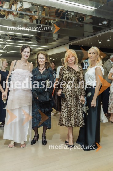 dr. Mateja Gaber, predsednica Akademskega zbora Filozofske fakultete;  Lane Stranić, nekdanja baletna plesalka;  Darja Kuhar Kotnik, soustanoviteljica in podpredsednica Društva za zdravje naroda;  Tanja Pak, oblikovalka stekla, profesorica na ALUOSvetlana Zaharova & Vadim Repin s prireditvijo Pas-De-Deux For Toes and Fingers