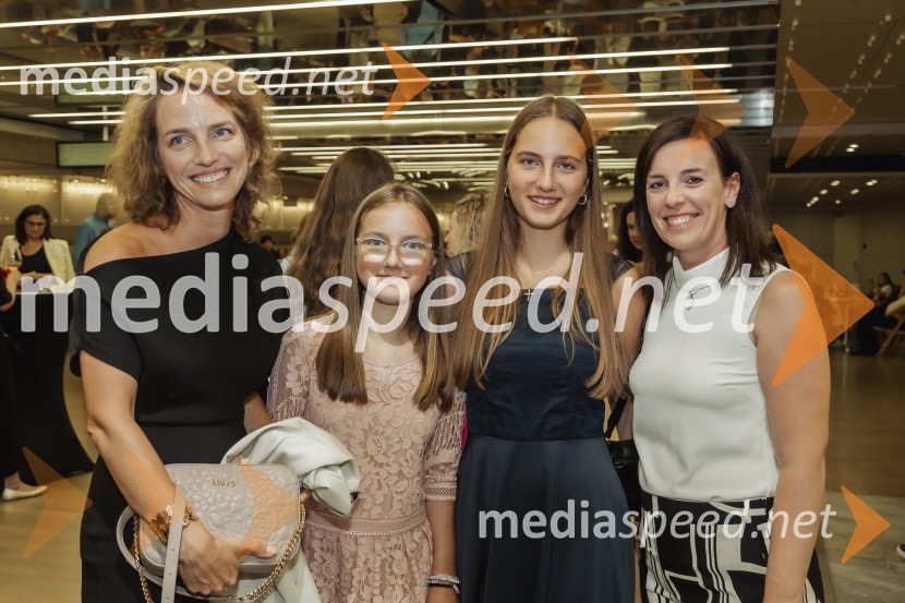 Svetlana Zaharova & Vadim Repin s prireditvijo Pas-De-Deux For Toes and Fingers