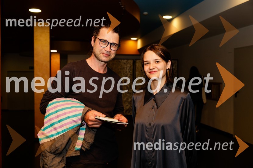  Petr  Pola, programski direktor češkega festivala Nova Sit;  Klara  Drnovšek Solina, sokuratorica programa Mladi leviMladi levi 2025, otvoritev festivala