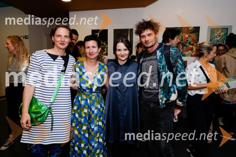  Alma  Redžić Selimović, direktorica Bunkerja;  Maja Vižin, izvršna producentka festivala Mladi levi;  Klara  Drnovšek Solina, sokuratorica programa Mladi levi;  Primož Bezjak, igralec in plesalecMladi levi 2025, otvoritev festivala