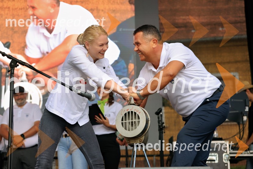  Miša Koplova, Masterchef Slovenija 2025, zmagovalka ;  Janez Magyar, župan, Občina LendavaBogračfest 2025: kulinarični vrhunec Festivala Vinarium