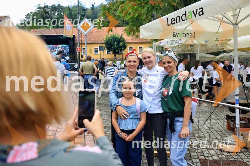 ... ;  ... ;  Miša Koplova, Masterchef Slovenija 2025, zmagovalka ;  ... Bogračfest 2025: kulinarični vrhunec Festivala Vinarium