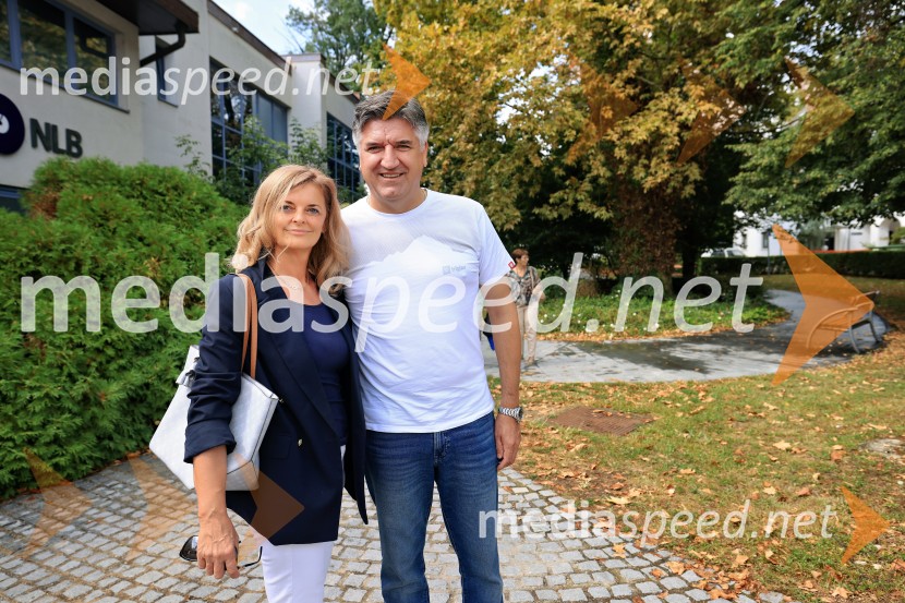  Alenka Bojnec;  Sandi Štefan Flisar, direktor območne enote Zavarovalnica Triglav Murska SobotaBogračfest 2025: kulinarični vrhunec Festivala Vinarium