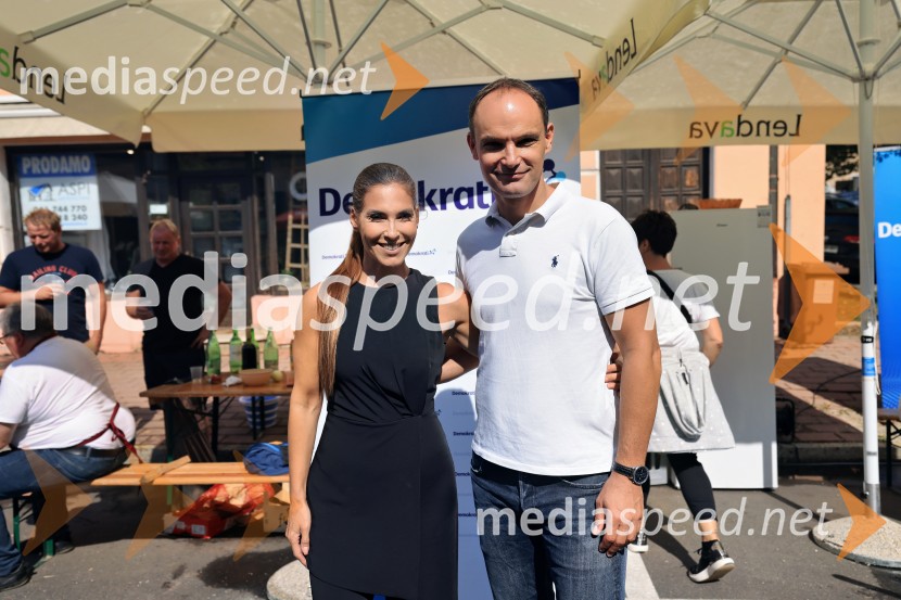  Eva Irgl, poslanka Državnega zbora Republike Slovenije;  Anže Logar, predsednik stranke Demokrati, poslanec Državnega zbora Republike SlovenijeBogračfest 2025: kulinarični vrhunec Festivala Vinarium