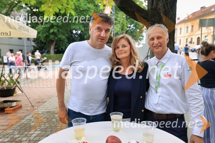  Sandi Štefan Flisar, direktor območne enote Zavarovalnica Triglav Murska Sobota;  ... ;  ... Bogračfest 2025: kulinarični vrhunec Festivala Vinarium