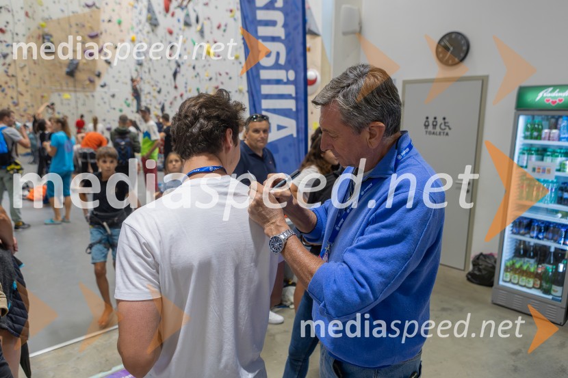 Borut Pahor, nekdanji predsednik Republike SlovenijePlezalni maraton z Janjo Garnbret