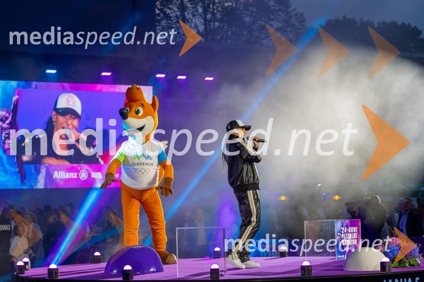 Plezalni maraton z Janjo Garnbret