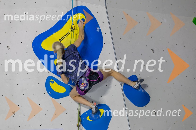 Plezalni maraton z Janjo Garnbret