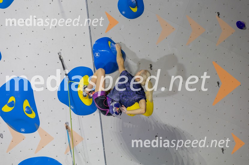 Plezalni maraton z Janjo Garnbret