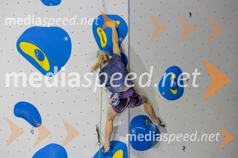 Plezalni maraton z Janjo Garnbret