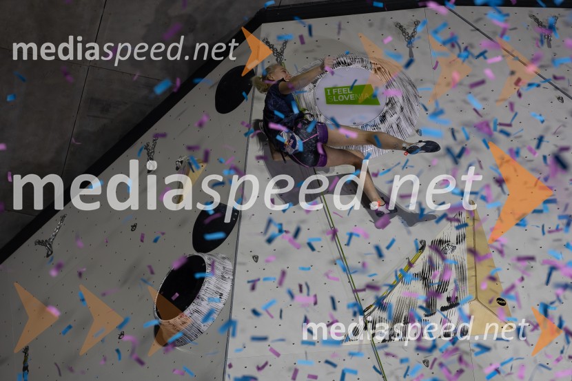 Plezalni maraton z Janjo Garnbret