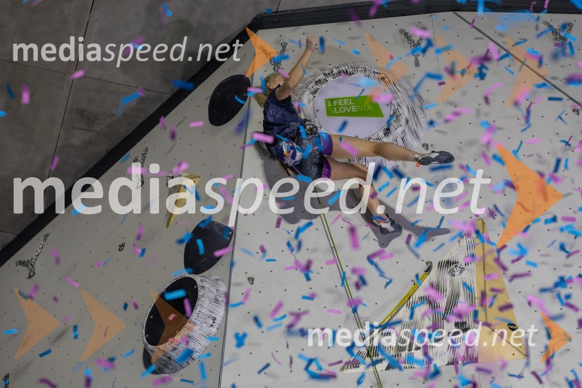 Plezalni maraton z Janjo Garnbret