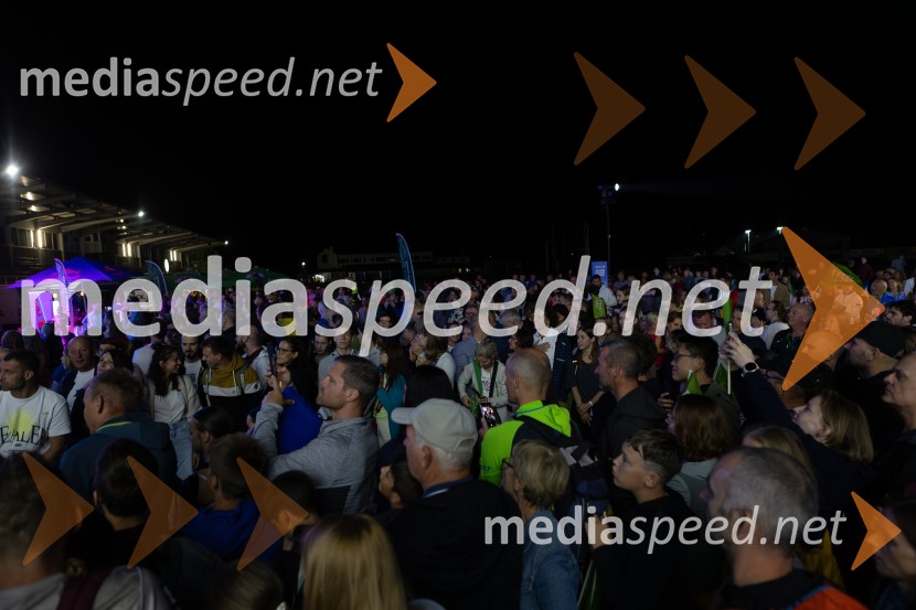 Plezalni maraton z Janjo Garnbret