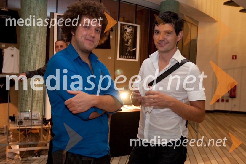 Janez Dovč, glasbenik in Dejan Davidovič, menedžer skupine KishaLaibach in Juno Reactor, koncert