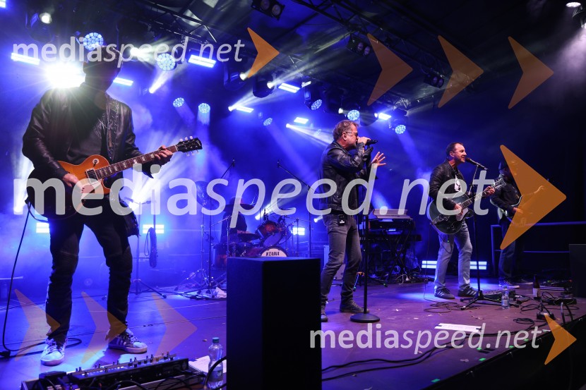  ... ; dr. Tone Kregar, zgodovinar, pevec Mi2, direktor Muzeja novejše zgodovine Celje;  Jernej Dirnbek - Dimek, skupina MI2Mi2 na Letnem odru Ruše