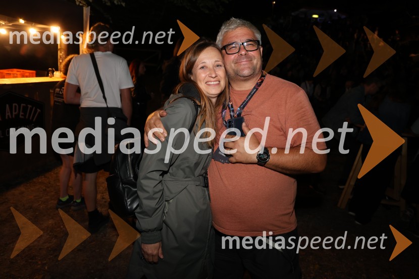  ... ;  Robert Pešut - Magnifico, glasbenikLaibach na Letnem odru Ruše