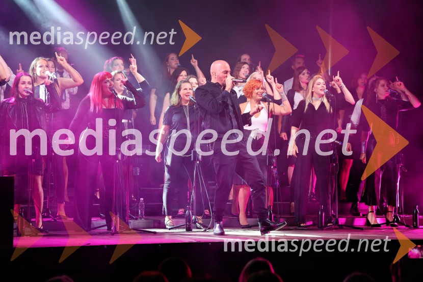 Perpetuum Jazzile navdušili na Letnem odru Ruše