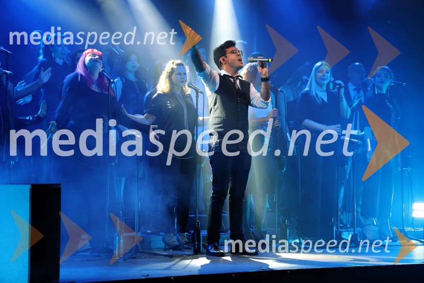 Perpetuum Jazzile navdušili na Letnem odru Ruše