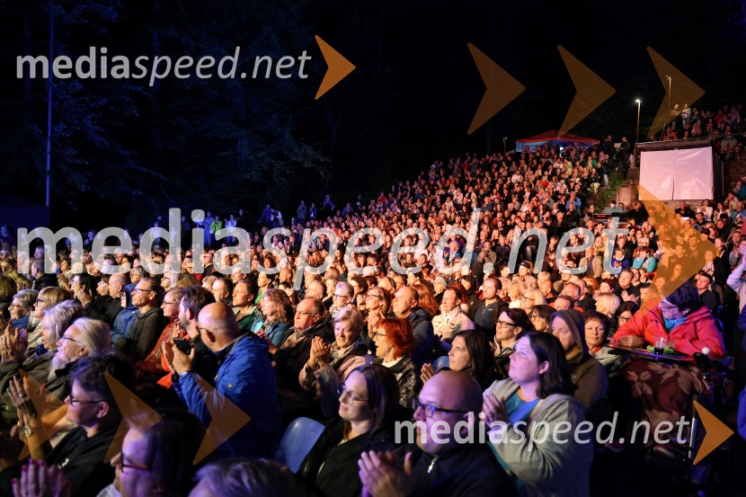 Perpetuum Jazzile navdušili na Letnem odru Ruše