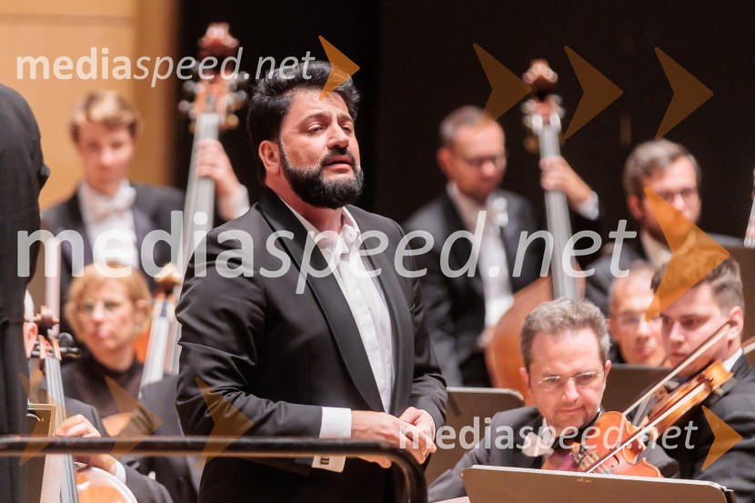  Jusif Ejvazov, tenorVečer Puccinijeve glasbe, Ljubljana Festival