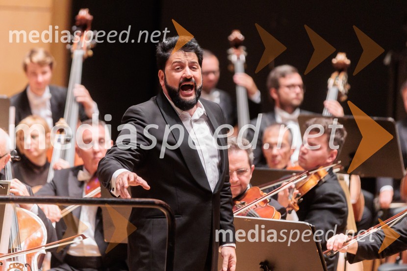  Jusif Ejvazov, tenorVečer Puccinijeve glasbe, Ljubljana Festival