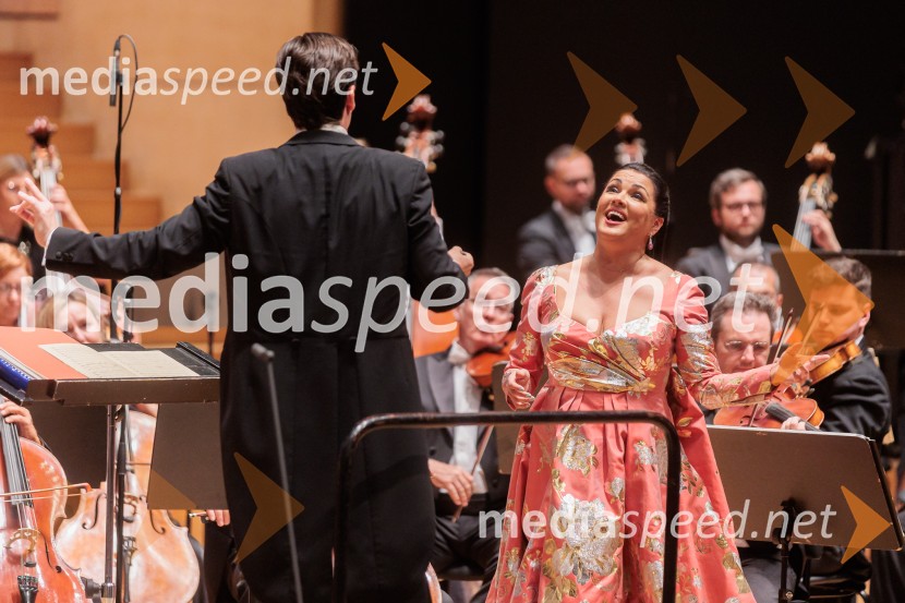  Anna Netrebko, sopranistkaVečer Puccinijeve glasbe, Ljubljana Festival