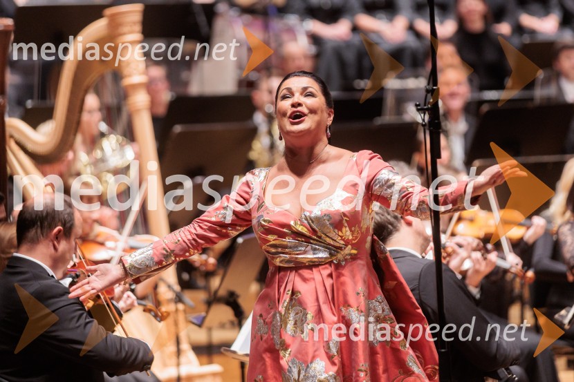  Anna Netrebko, sopranistkaVečer Puccinijeve glasbe, Ljubljana Festival