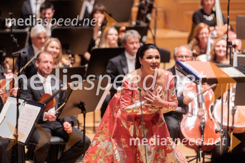  Anna Netrebko, sopranistkaVečer Puccinijeve glasbe, Ljubljana Festival