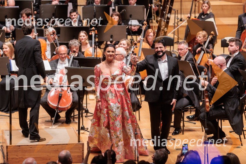  Anna Netrebko, sopranistka;  Jusif Ejvazov, tenorVečer Puccinijeve glasbe, Ljubljana Festival