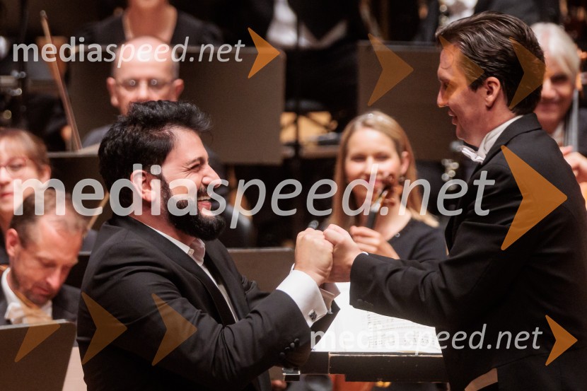  Jusif Ejvazov, tenor;  Denis Vlasenko, dirigentVečer Puccinijeve glasbe, Ljubljana Festival